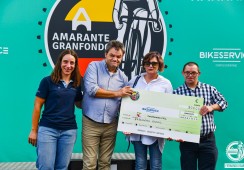Cercimarante recebe donativo da Caminhada Solidária Granfondo