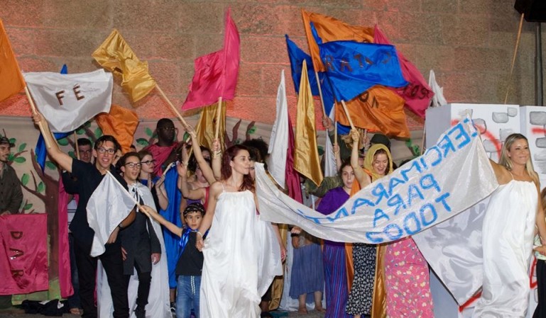 Cercimarante traz a magia do Teatro para a rua
