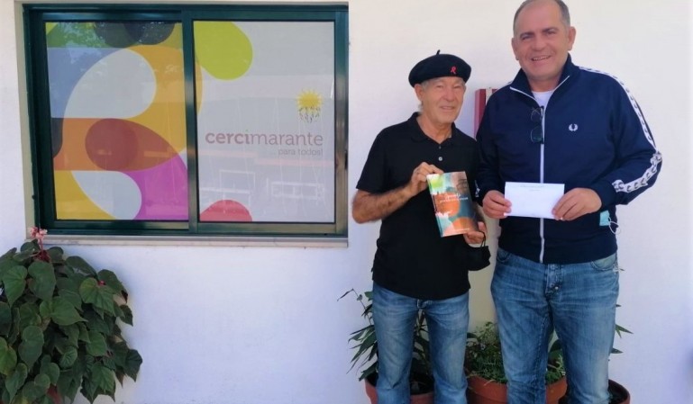 António Ribeiro Pereira entrega donativo à Cercimarante