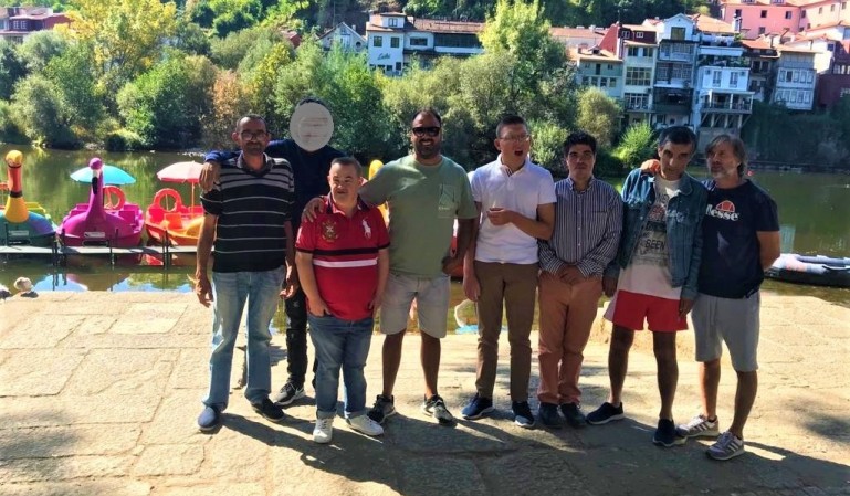 Passeio de barco, no Rio Tâmega, em Amarante 
