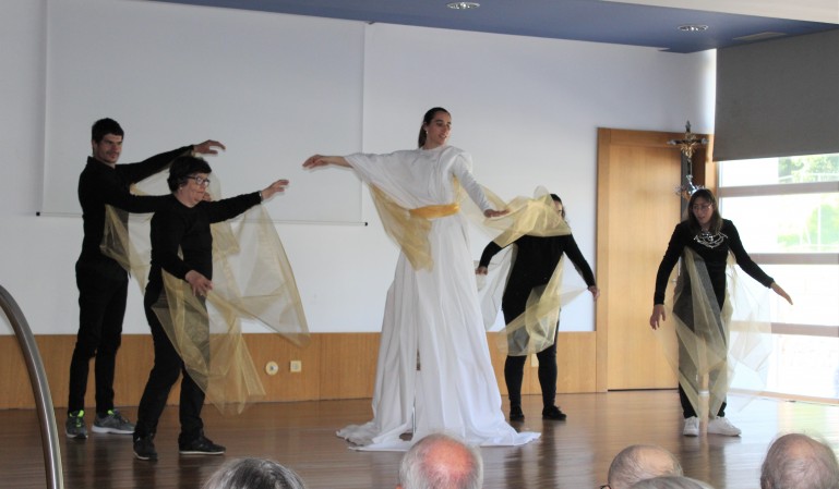 CAO DA CERCIMARANTE PROMOVEU XIV ENCONTRO DA DANÇA