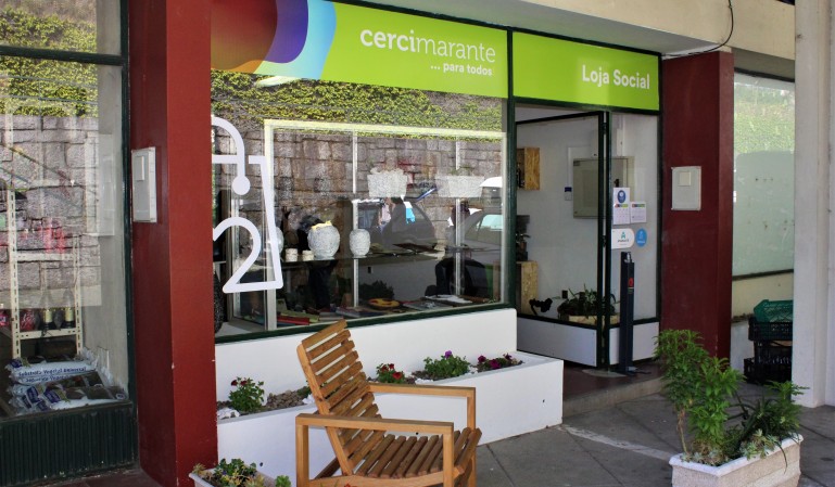 Já abriu ao público a Loja Social da Cercimarante 